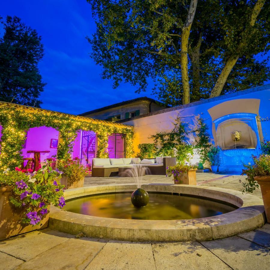 Chateau De Tourreau Sarrians Bagian luar foto